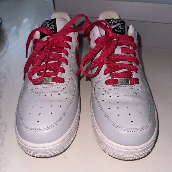 Nike Air Force 1 Low size 8.5 - Picture 4 of 7